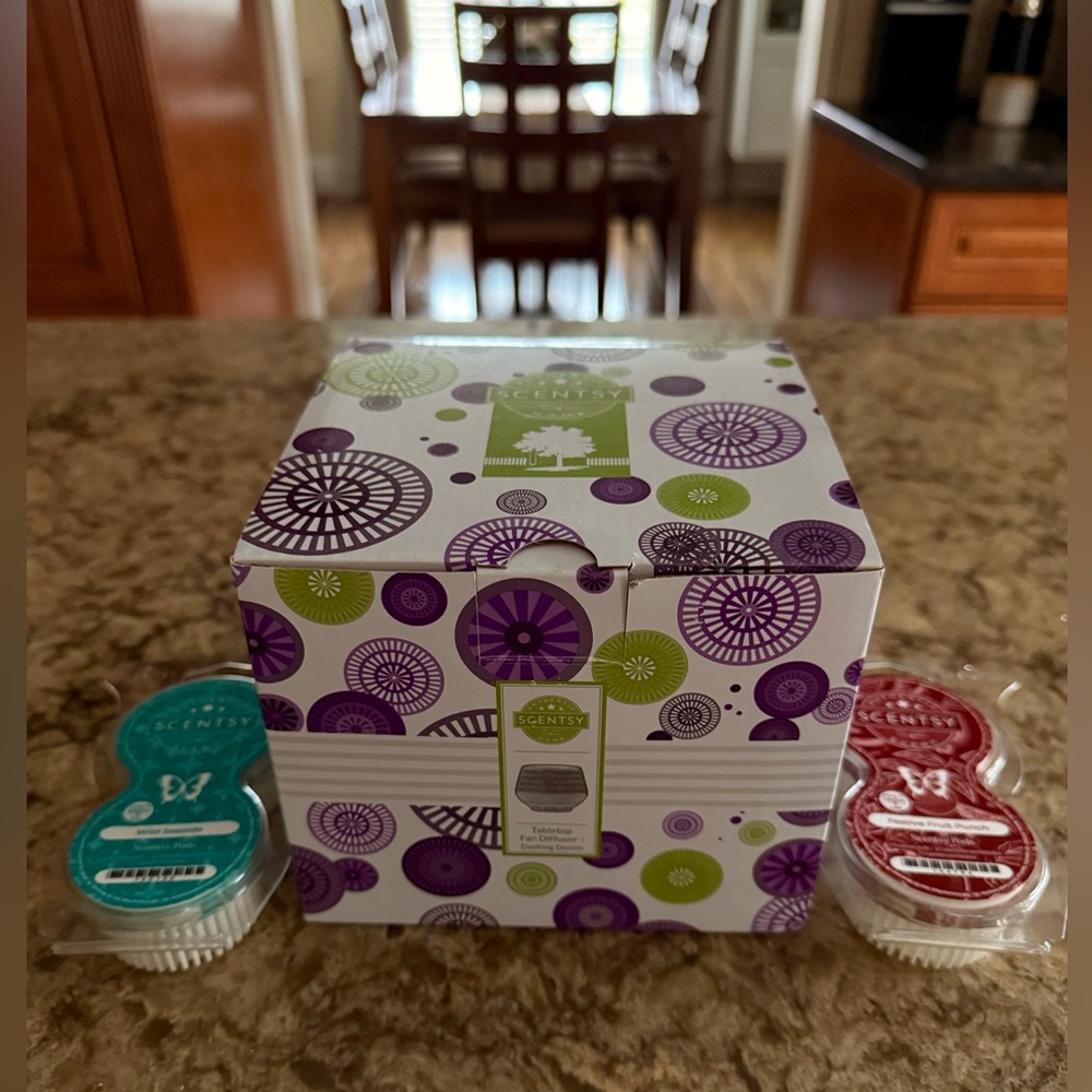 Scentsy Tabletop Fan Diffuser